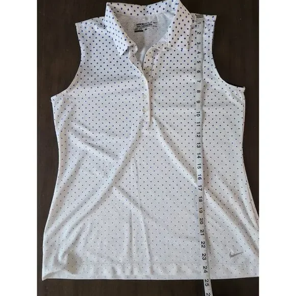 Nike Golf Dri Fit Sleeveless White Blue Polka Dot Polo Women’s size Medium - Picture 7 of 7